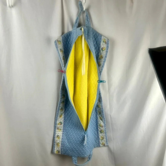 Vintage Rare Vera Bradley Disney‎ Winnie Pooh Child Garment Bag Blue Yellow - Picture 13 of 13